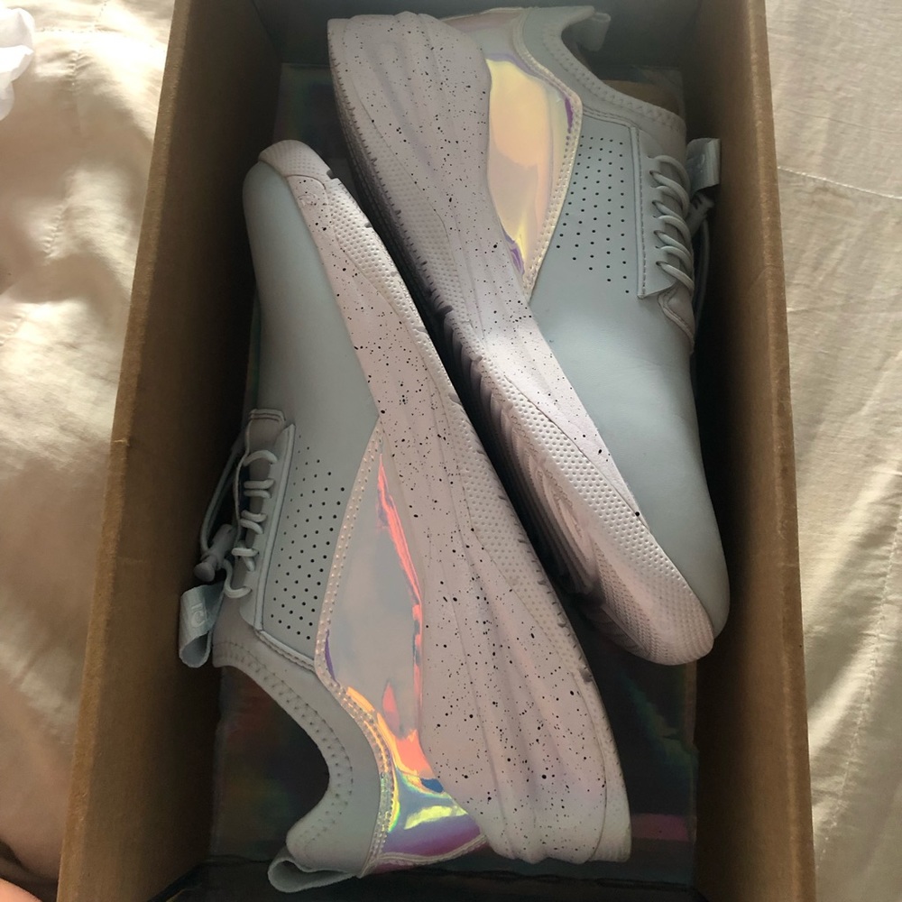 Brand New Women's Clove Shoes